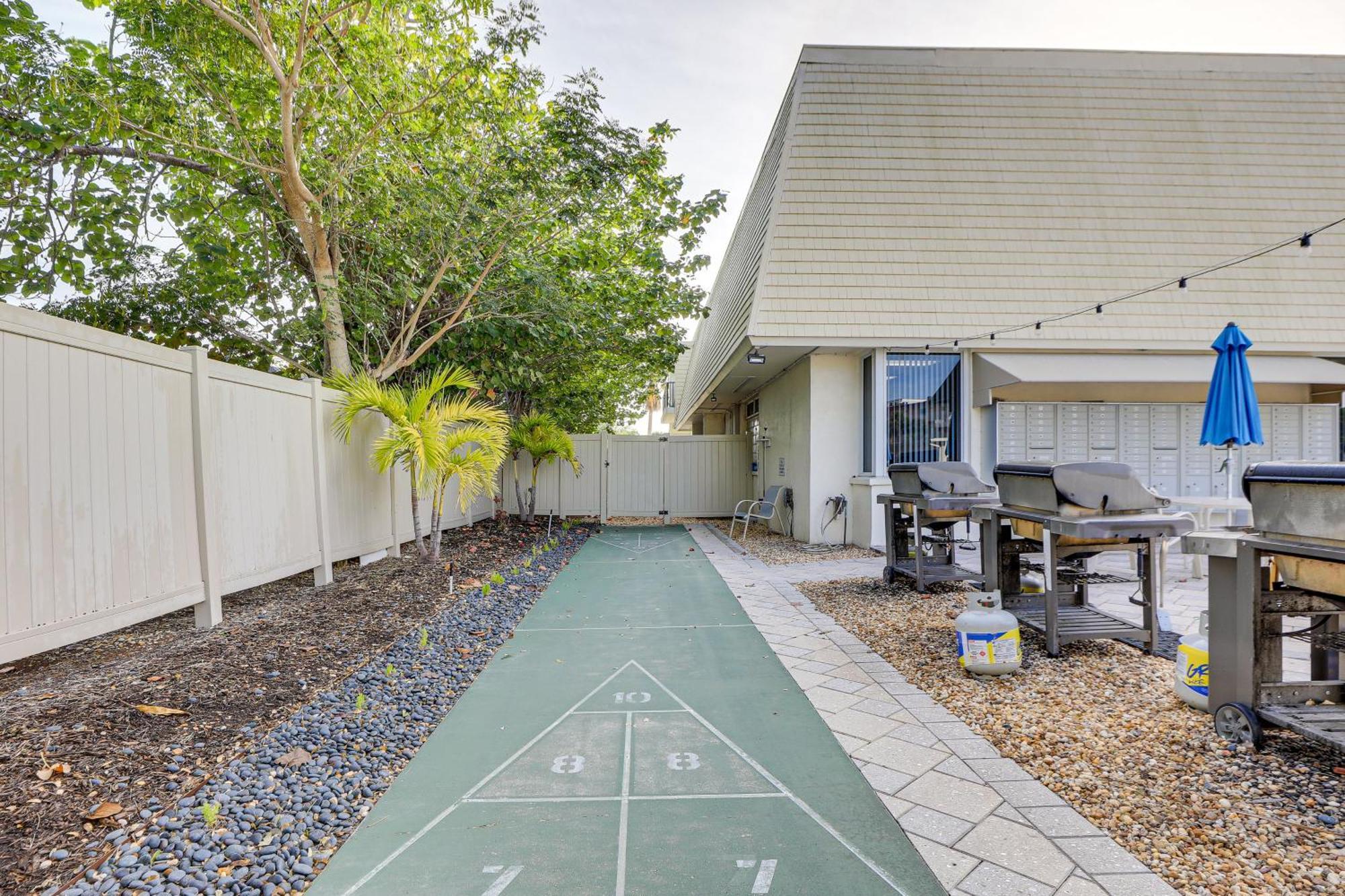 Beachfront Siesta Key Condo With Pool Access! Exterior photo
