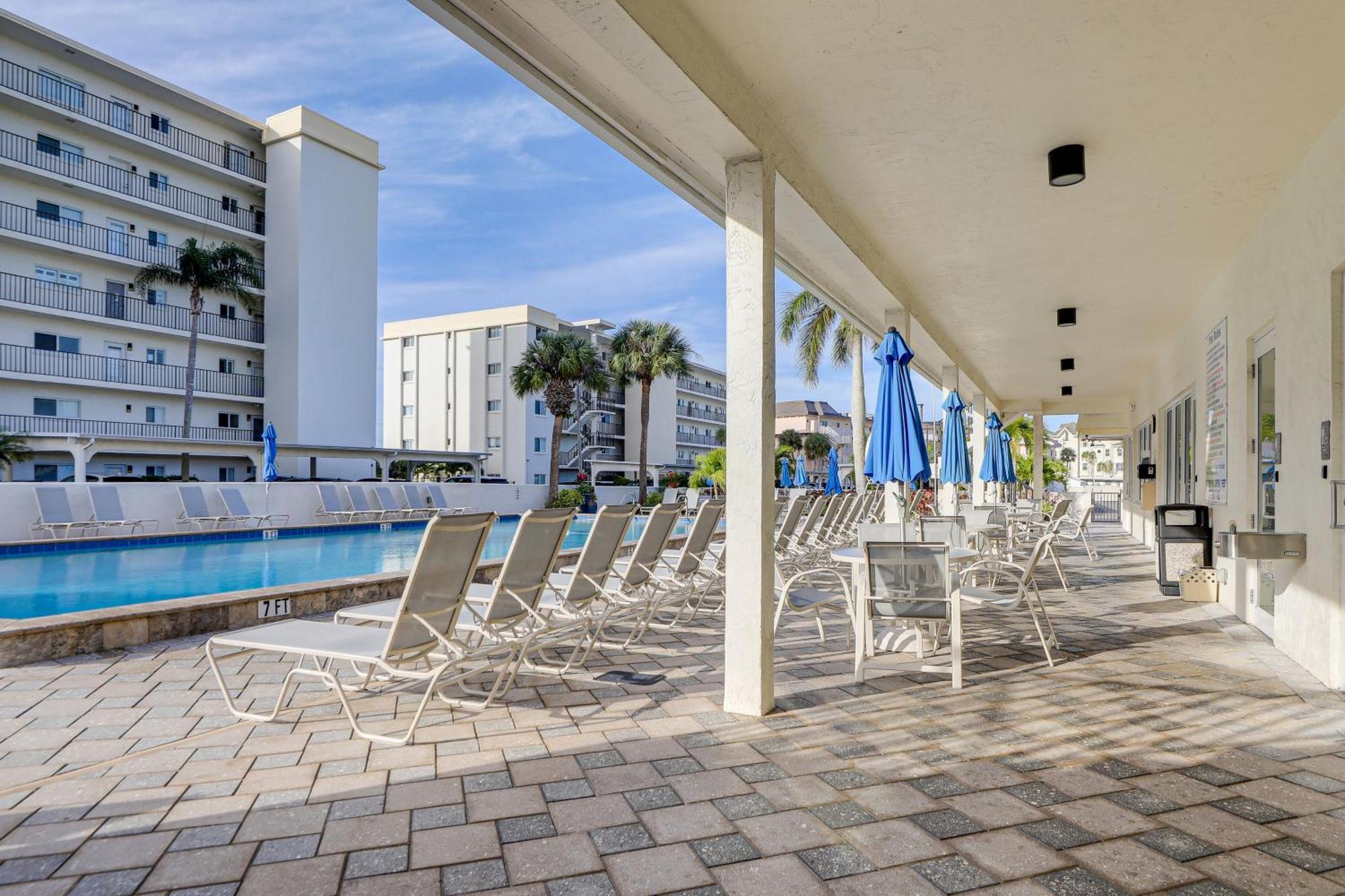 Beachfront Siesta Key Condo With Pool Access! Exterior photo