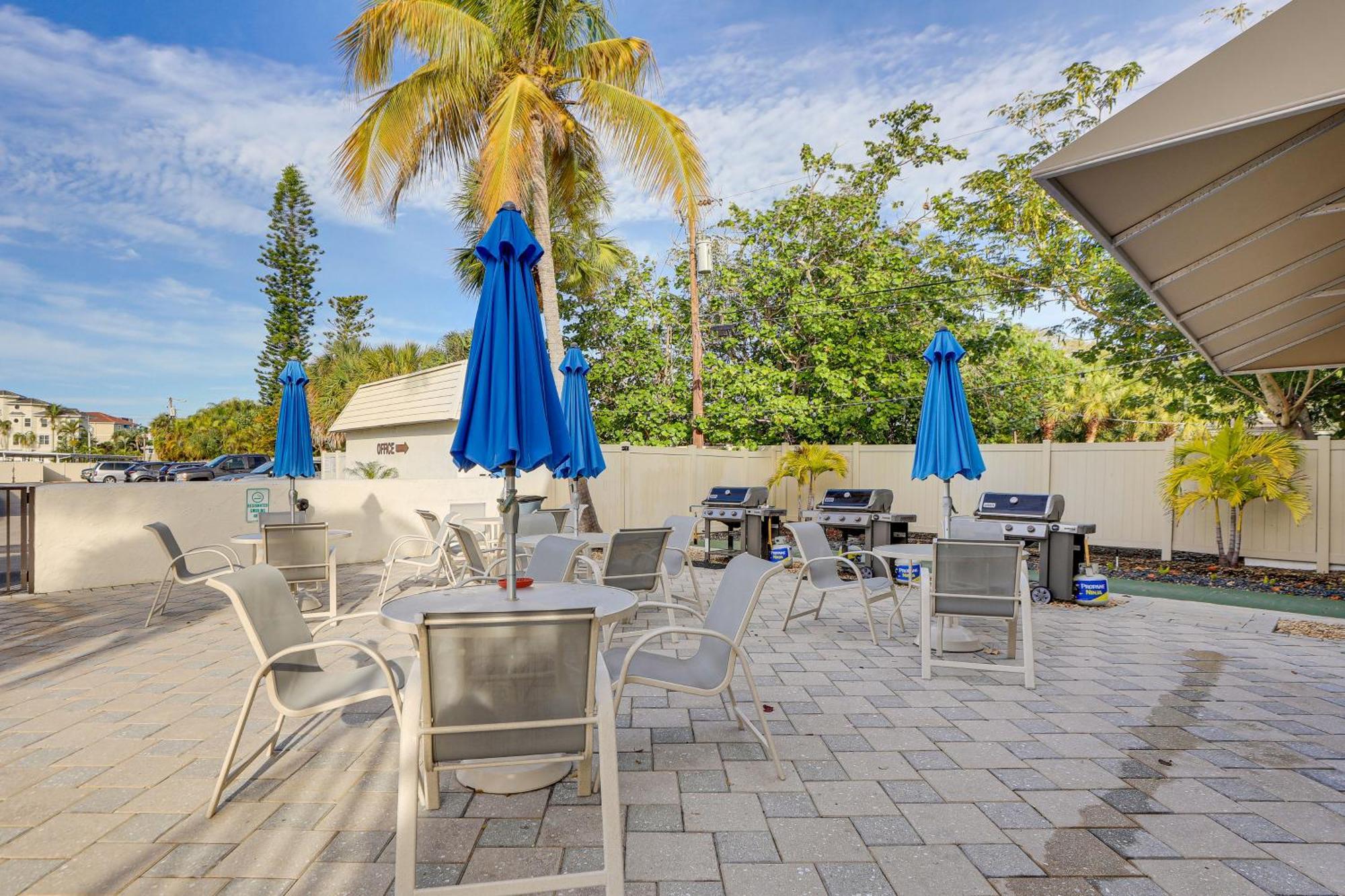 Beachfront Siesta Key Condo With Pool Access! Exterior photo